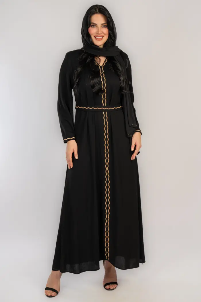 عباية خروج اسود تطريز دهبي - Image 1